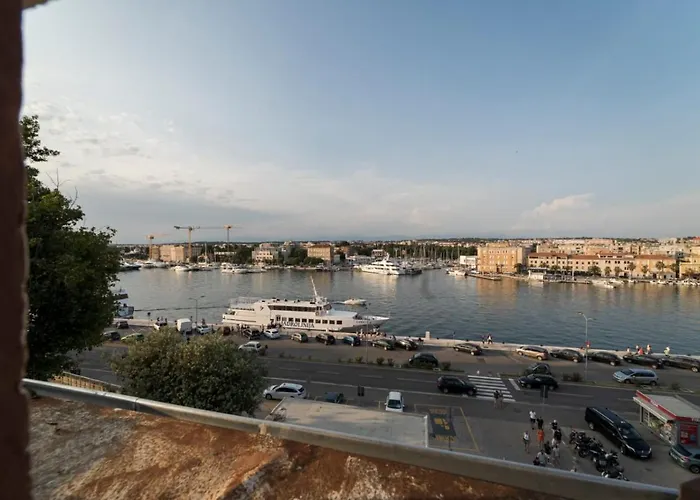 Center Mayess Aparment Zadar