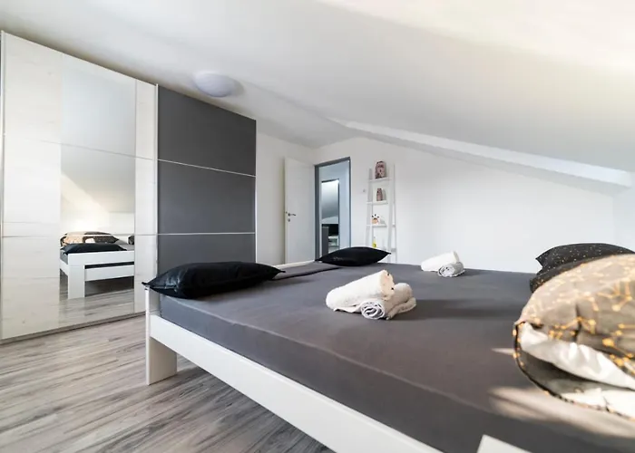 Center Mayess Aparment Zadar