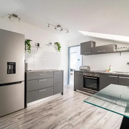 Center Mayess Aparment Appartamento *